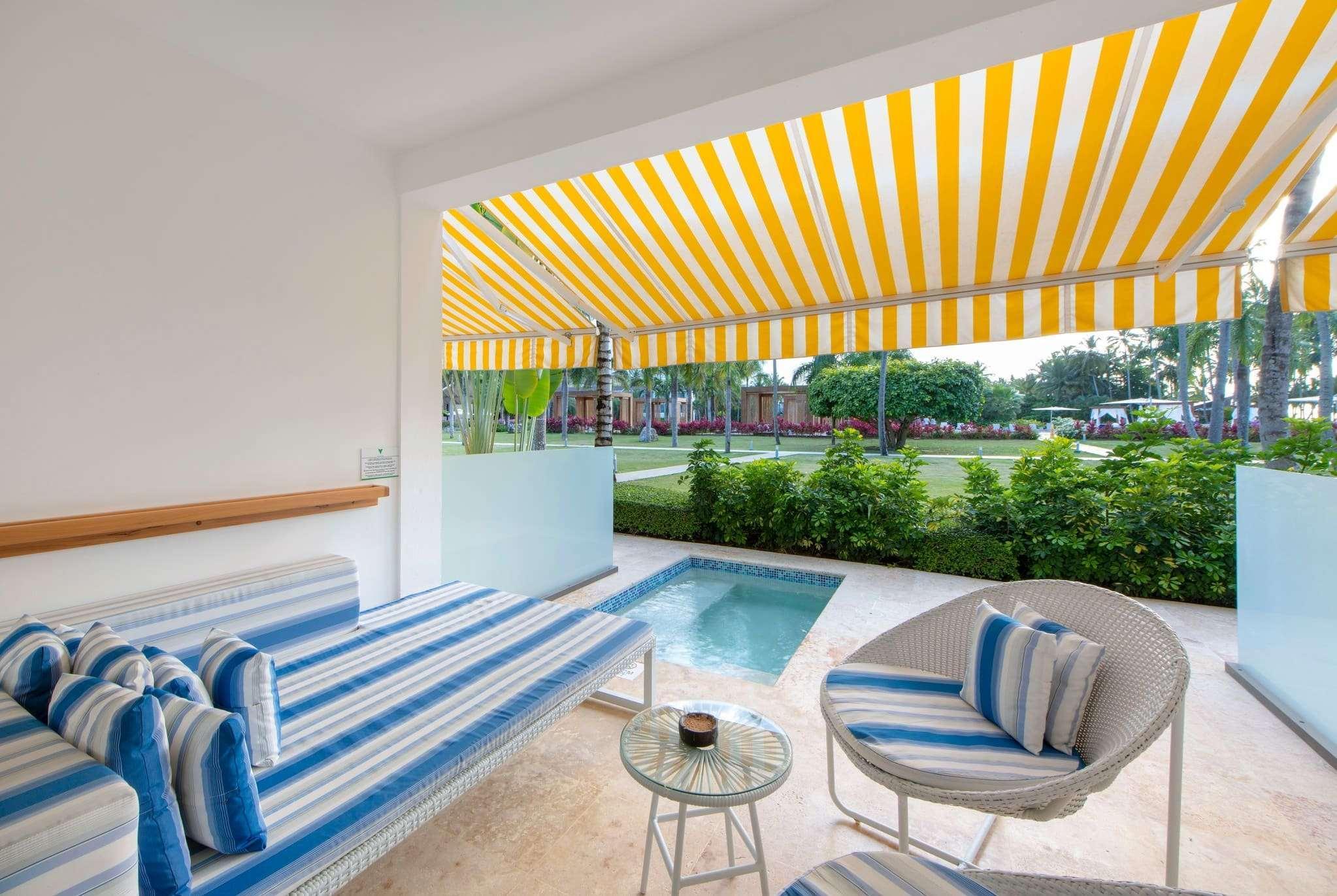 温德姆v萨马纳酒店 - 仅限成年人 - 全包 拉斯特拉纳斯 外观 照片 A pool at the Eden Roc Cap Cana